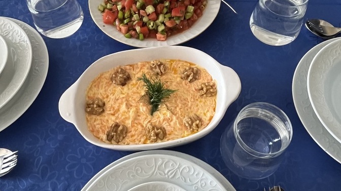 Yemek yaptım yer misiniz?