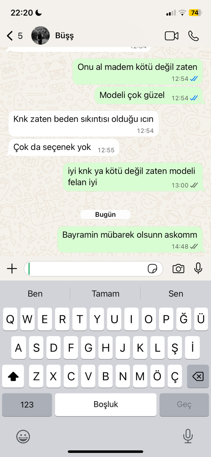 Arkadaşım saatlerce niye bakmiyor mesaja sizce?