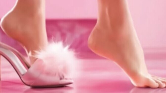 Ayaklarınız kaç numara acep?