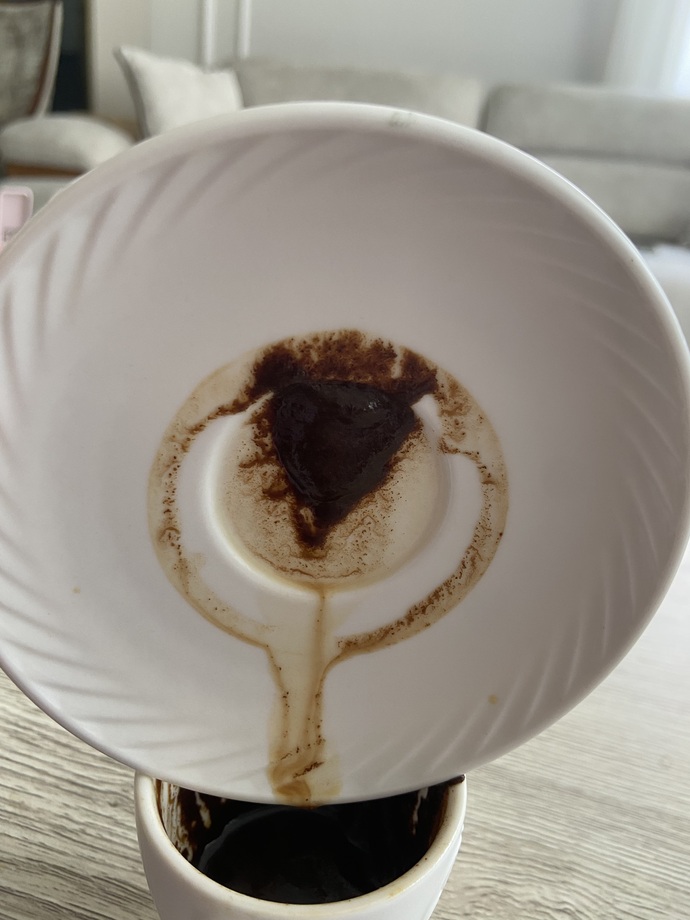 Online kahve falı baktırmak istiyorum, ücretsiz falıma bakar mısınız?