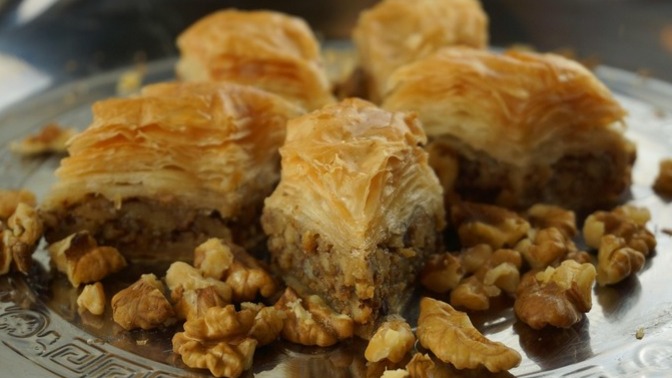 Bayramda kaç dilim baklava yediniz?