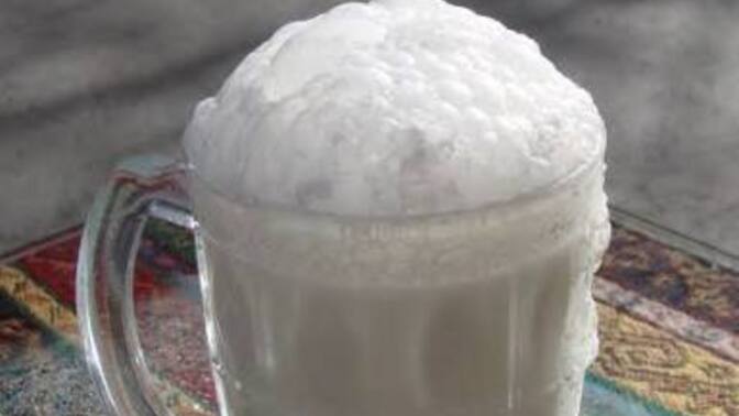 Ayran dediğin koyu mu olur duru mu olur?