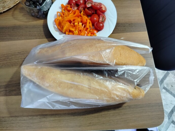 Bugün aldığın ilk şeyi beraber gidip alsaydık, seninle beraber ne almış olurduk?