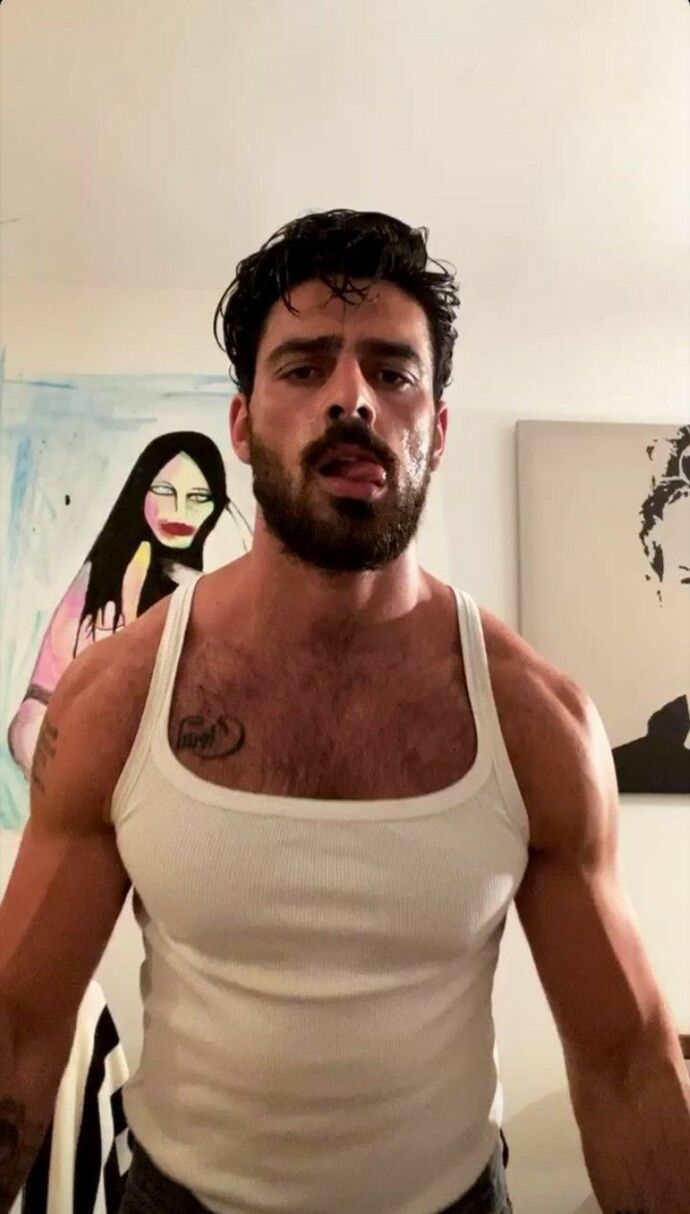 Bu adamdan neden seri üretime geçilmiyor, bizim ülkede neden yok böyle insanlar?