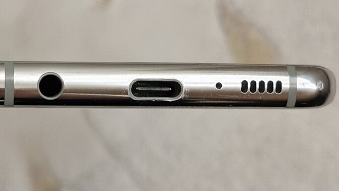 Telefonunuz da 3.5 mm kulaklık girişi var mı bu geri gelmeli mi sizce?