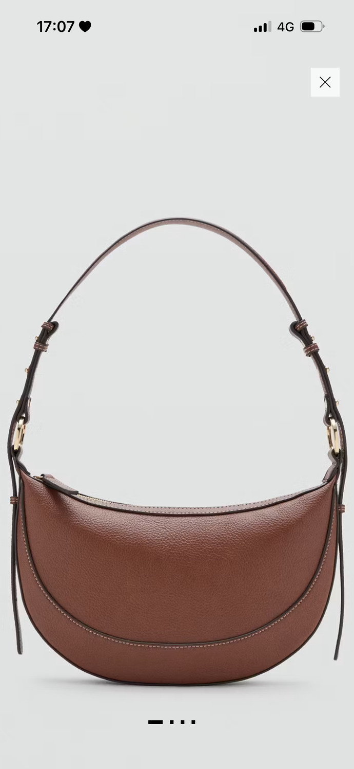 Kızlar, Güzel tatlış kızlarrrr hediye alacağım sizce hangisiiiii👜👝👛💼?