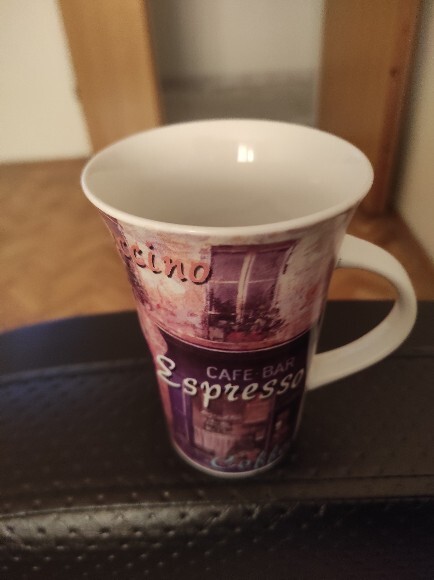 Kimler kahvesini içti?