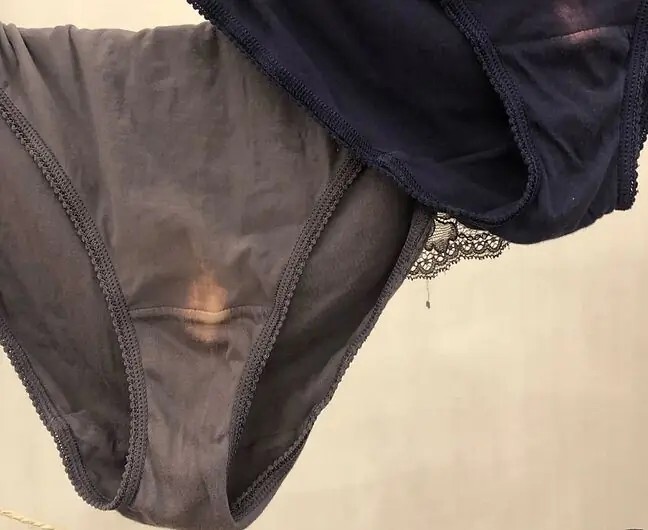 Kızlar, çoğunuzun külodunda neden kalıcı leke bulunuyor?
