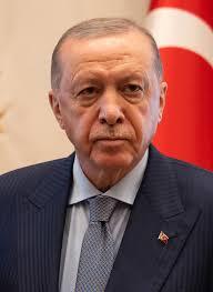 Erdoğan sizce 3 kere cumhurbaskani olmayı hak ediyor mu?