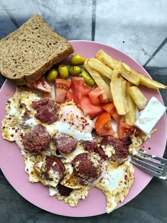 Definasyon dönemi için abartılı bir tabakmı?