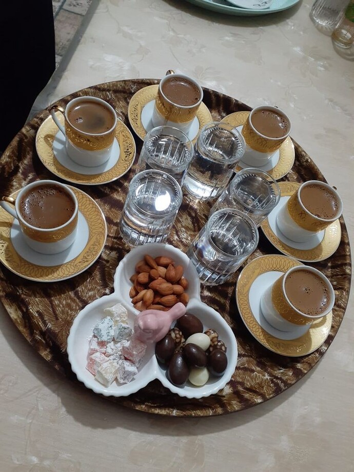 Mutlu pazarlar 🥰kahveyi güzel yapar mısınız?