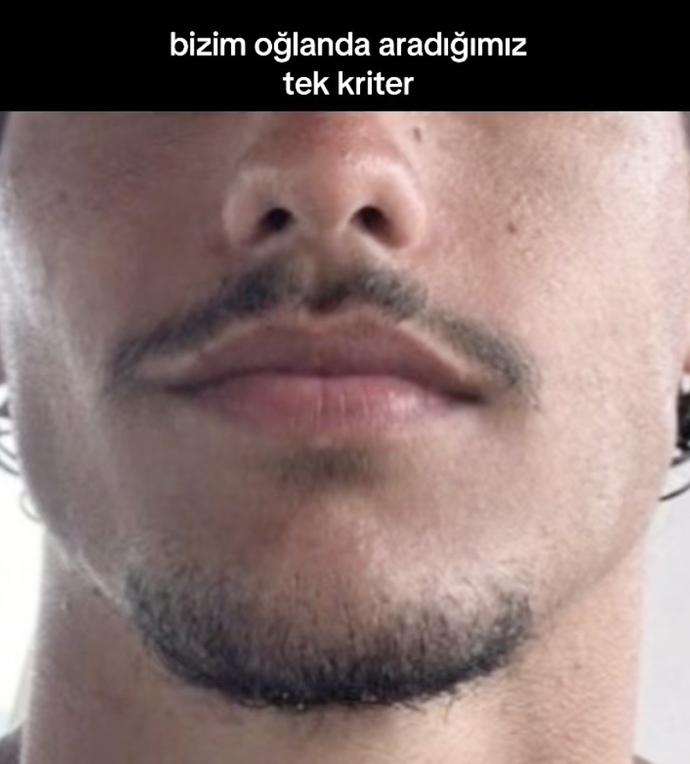 Tüm kızlar keçi sakalı + çizik kaş erkek mi sevmeye başladı?
