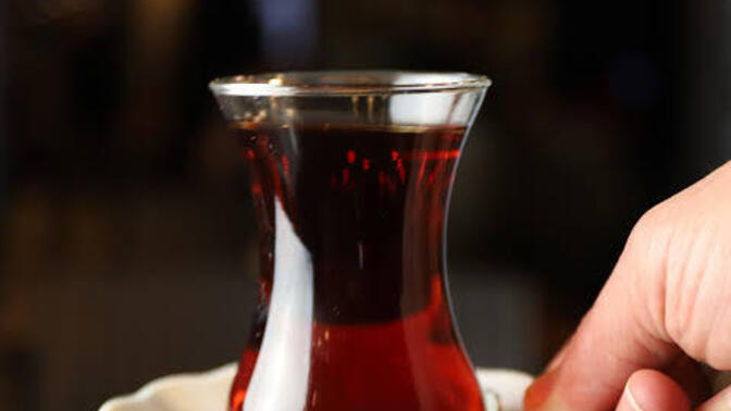 Bir bardak çayın en fazla kaç tl olması lazım?