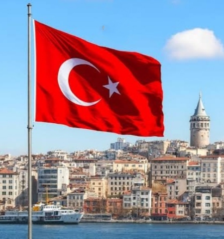 Cennet vatanımız nasıl cinnet vatana dönüştü böyle?