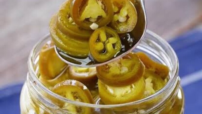 Jalapeno biber seven var mı?