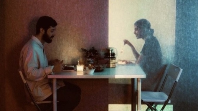 Fotoğrafına bakıp hasret çektiğiniz biri var mı?