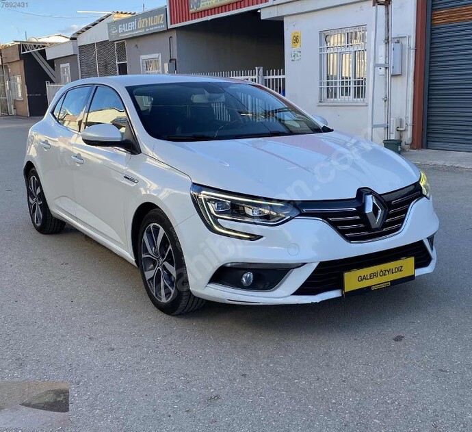 Renault Megane 4 Nasıl araba sizce alınır mı?