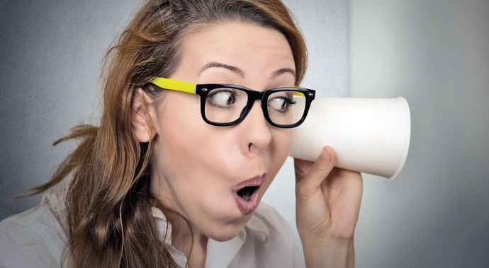 İnsanların hayatını merak ediyor musun?
