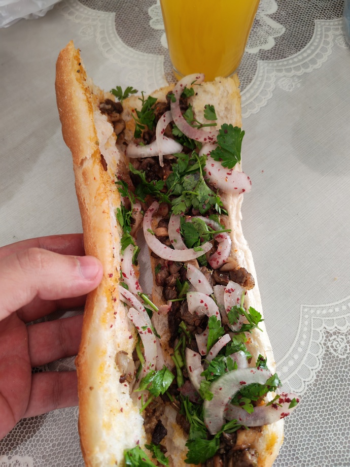 Et tantuni mi yoksa tavuk tantuni mi seviyorsunuz?