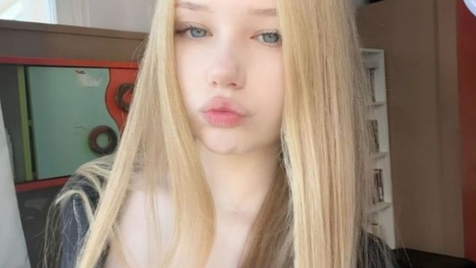 Bu kız Adriana limadan daha mı güzel sizce?
