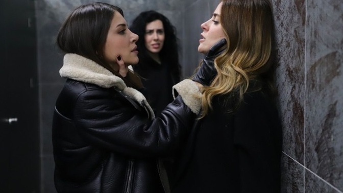 Kadın kadının en çok nesini kıskanır?