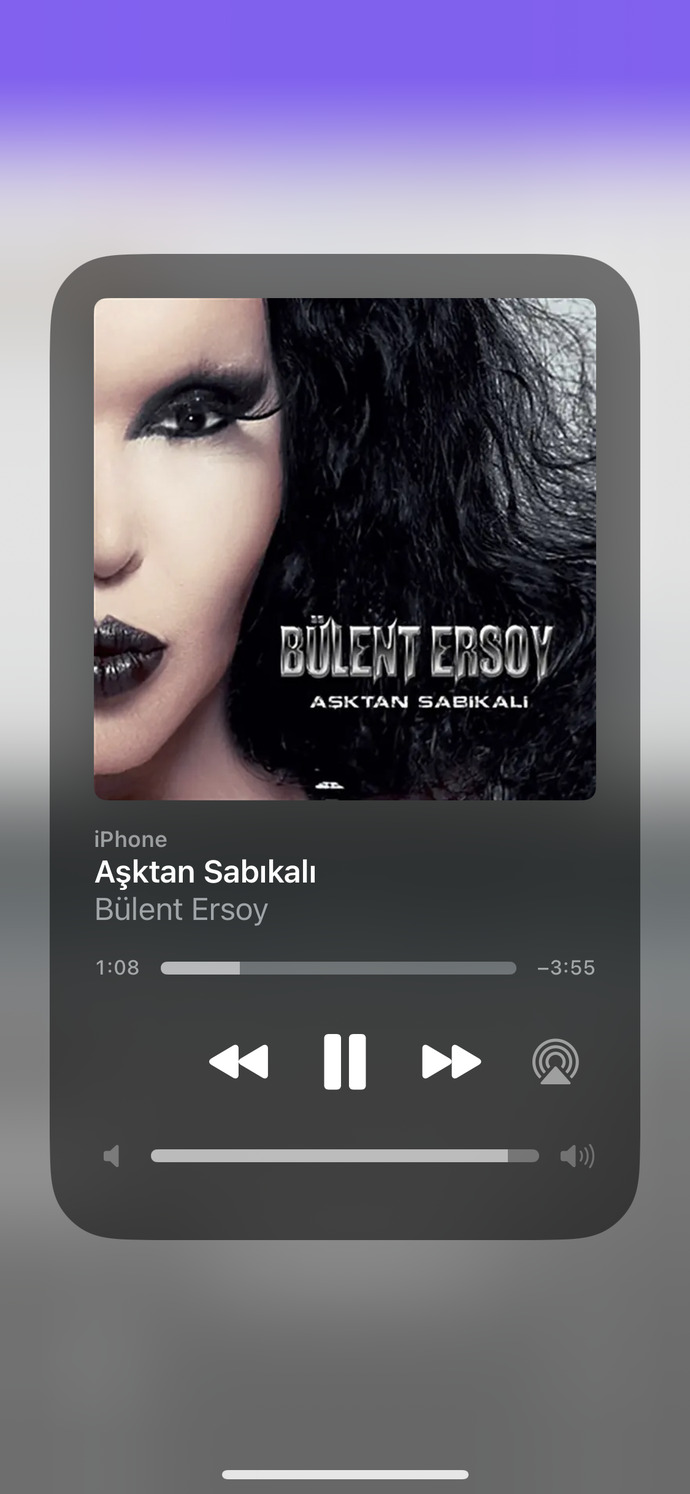 İçinizden geldiği gibi harfleri uzata uzata komik bir şarkı sözü yazar mısınız?