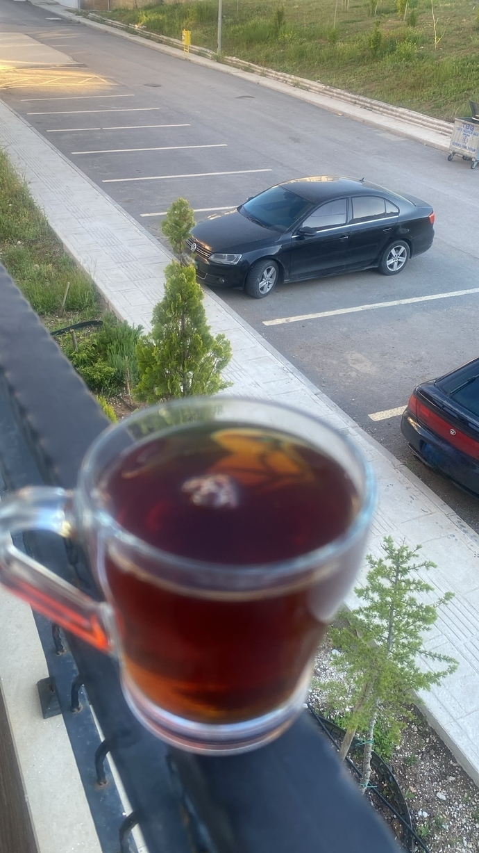 Uyanır uyanmaz çay mı kahve mi?