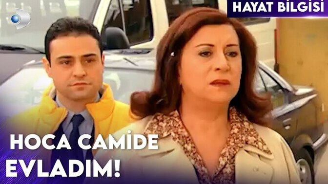 Sitedeki üyelere "Hocam" diyip duruyorum, Afet Öğretmen KS'de olsaydı bana "Hoca camii de." diyerek kızar mıydı?