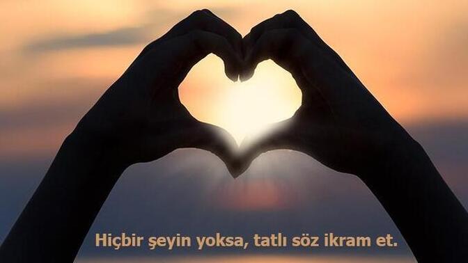 Tatlı söz yılanı deliğinden mi çıkarır, yoksa soytarıyı kral mı eder?