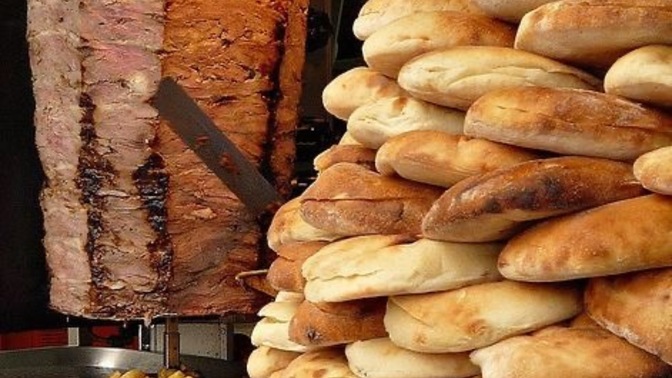 Döner dürüm sever misin?