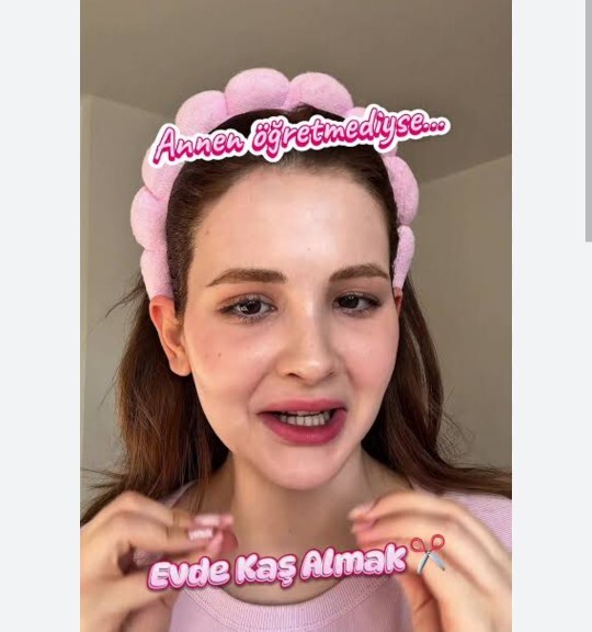 Şirinlik abidesi olmak! Bebeksi gözüken kızlar tatlı mı?