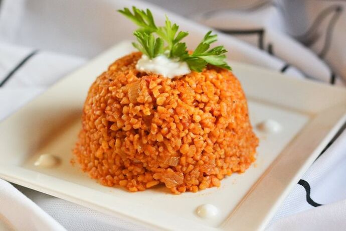 Bulgur pilavının yanında en iyi ne gider?