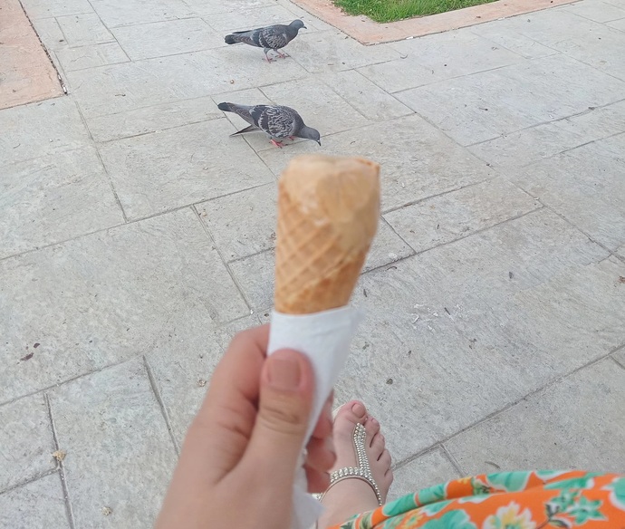Sevmediğim şeyleri sever oldum