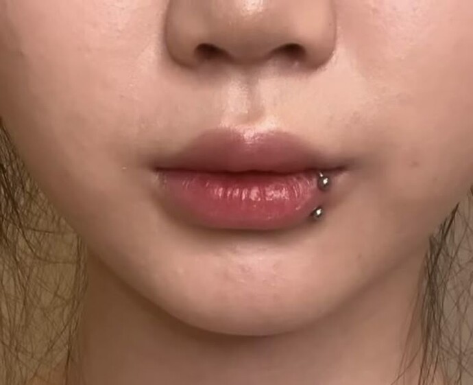 Kızlar, dövme ve piercing ne kadar hayatınızın içinde, siz ne sıklıkla yaptırmayı seviyorsunuz?