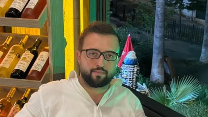 29 yaşındayım, hiç güzel sevgilim olmadı, tipim mi kötü yoksa sosyal çevrem mi dar olduğu için mi böyle oldu?