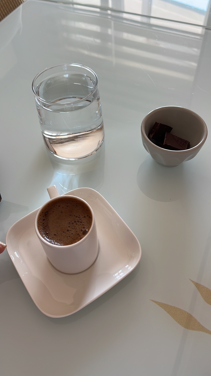 Herkes kınadığını yaşar mı?