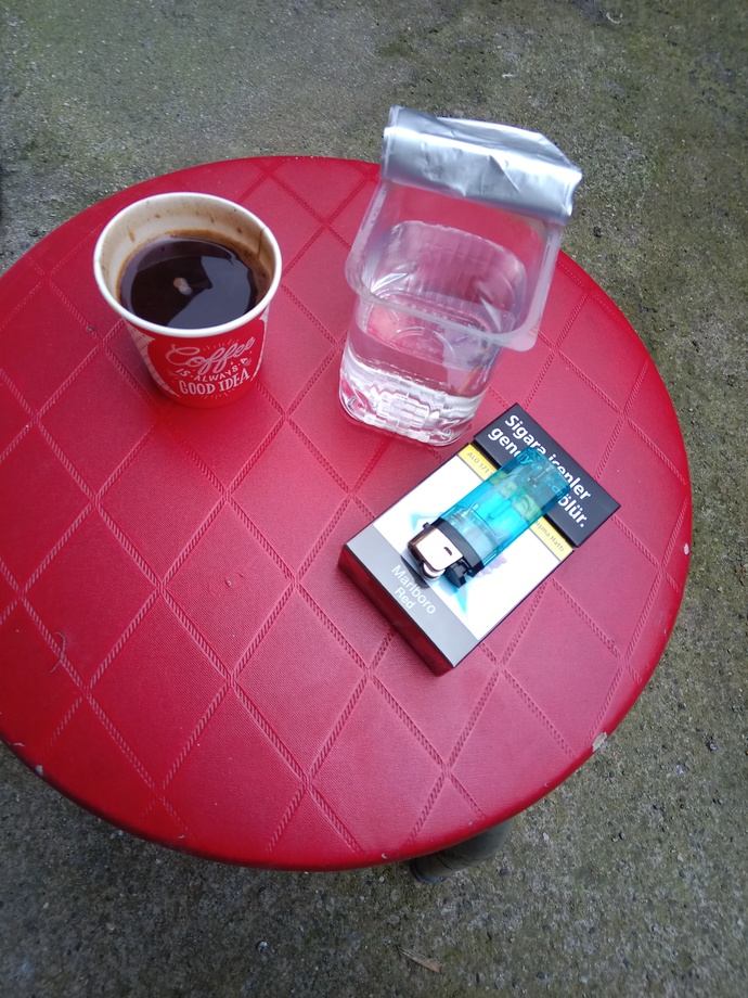 Kahve keyfi mi çay keyfi mi, hangisi sizi daha çok mutlu ediyor ve neden?