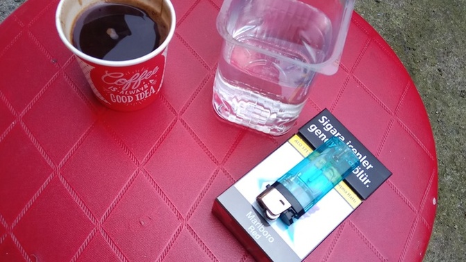 Kahve keyfi mi çay keyfi mi, hangisi sizi daha çok mutlu ediyor ve neden?