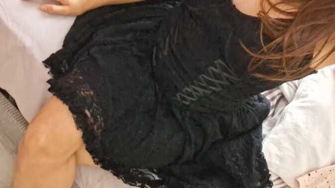 Arkadaşım her elbisemi kötüleyip plaj elbisesi diyor, benimle derdi ne olabilir?