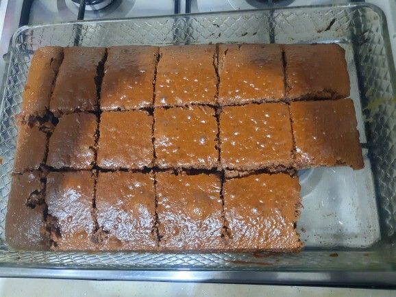 Boll kakaolu puf puf bir kek yaptım nasıl olmuş kendimi geliştirmiş miyim?