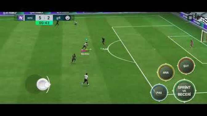 Futbolla alakanız ne seviyede, izleyici misiniz yoksa aktif olarak oynuyor musunuz?
