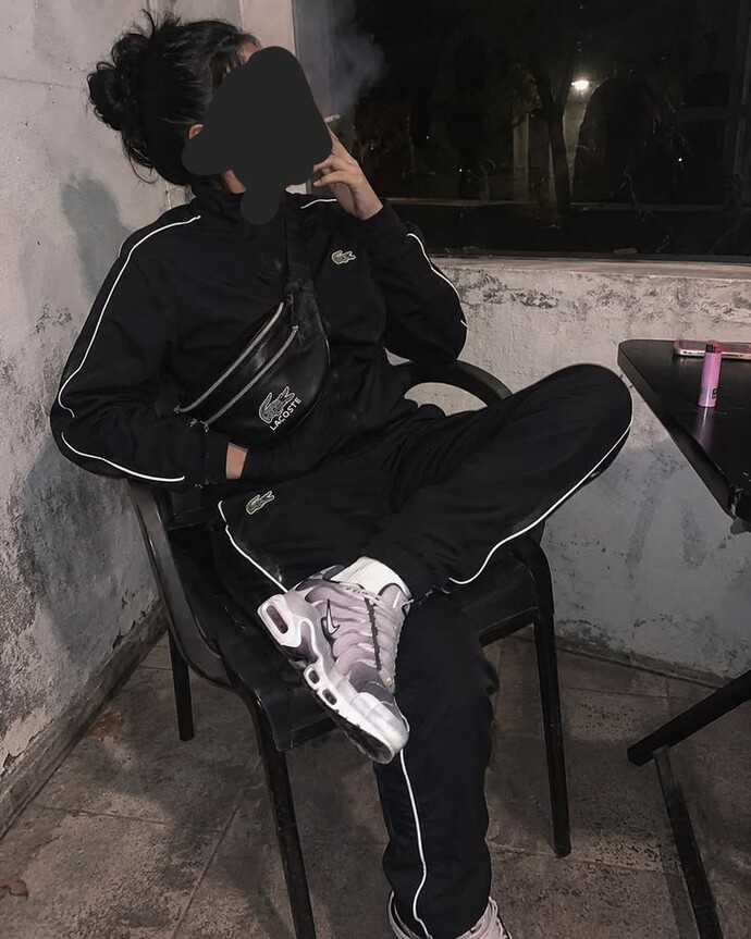 Nasılım gelecek yorumları tahmin ediyorum ama canım sıkıldı 😁?