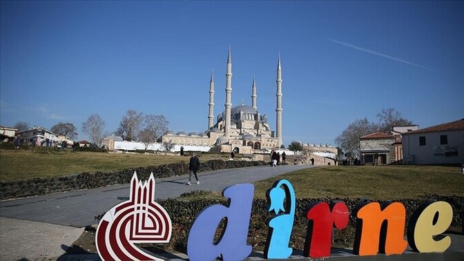 Ben Edirneye taşınıp batıcı olmak istiyorum edirne nasıl bir şehirdir insanları sinirli midir?