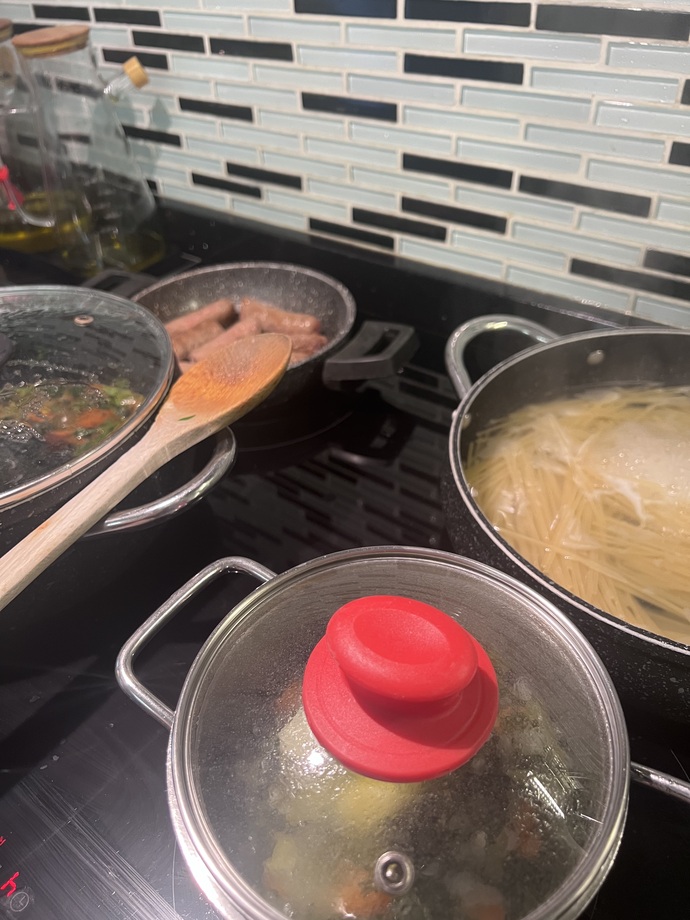 Oyy yaz sıcağında mutfak hiç çekilmiyor 🥵 yemek yapmayı seven ben de bunu diyorsam artık😂