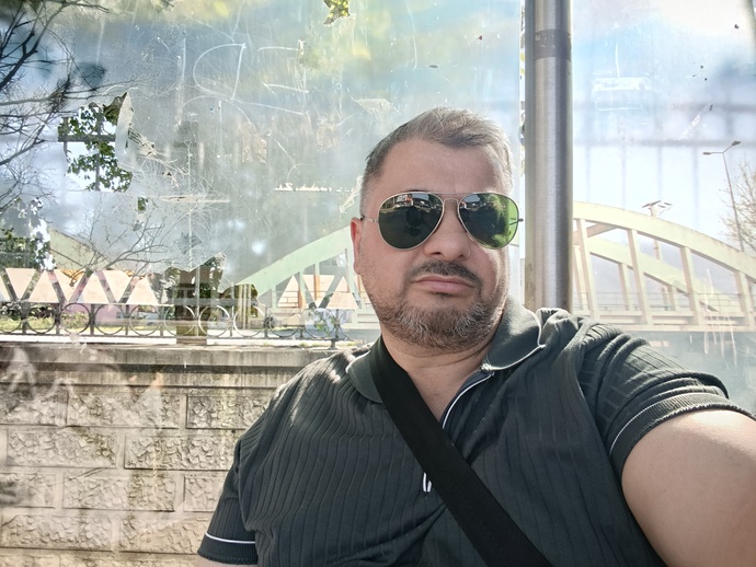 Gittiğiniz ortamlarda resim çekilmeyi severmisiniz 🍁?