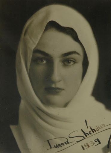 Benim güzellik algım bu kız, sizin güzellik algınız kimden yana?