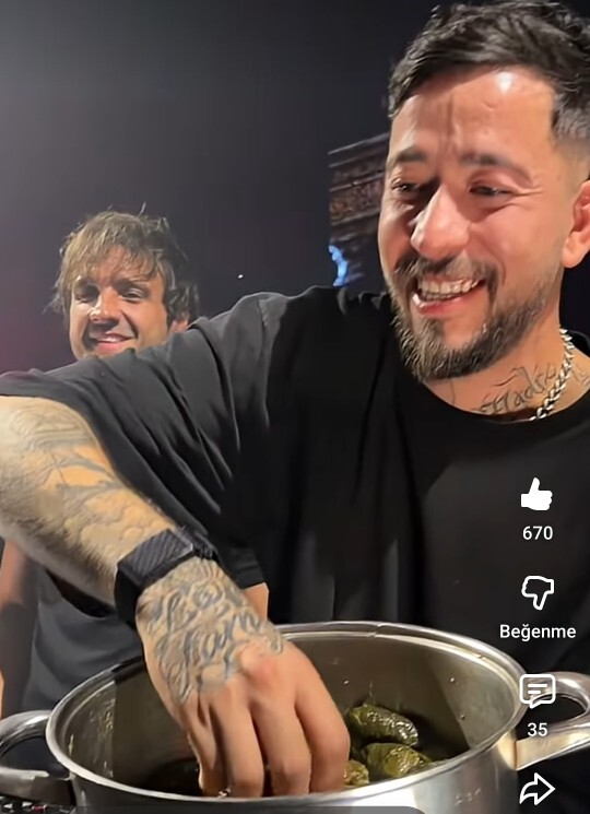 Dj Mahmut Orhan size sarma ikram etsin ister miydiniz?