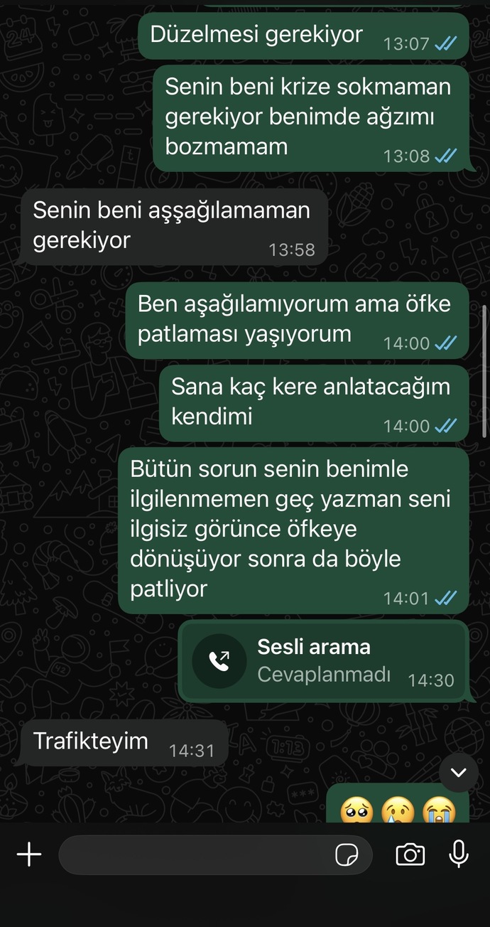 Sizce ayrılmak mi istiyor?