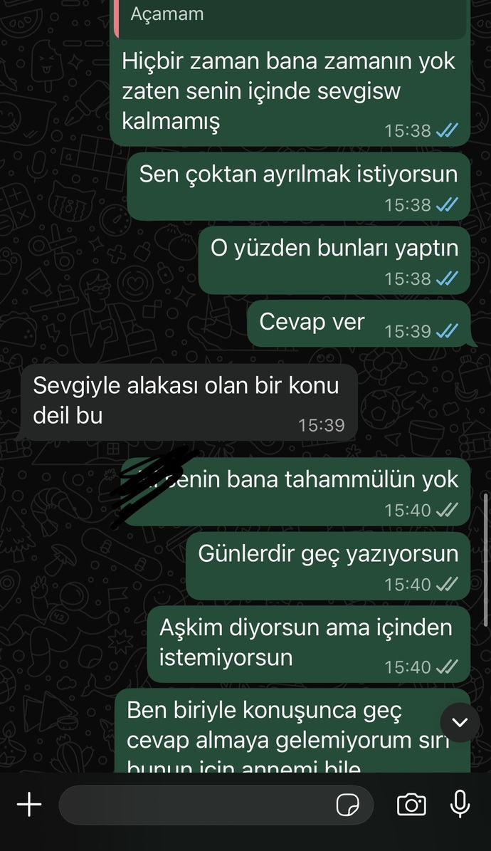 Sizce ayrılmak mi istiyor?