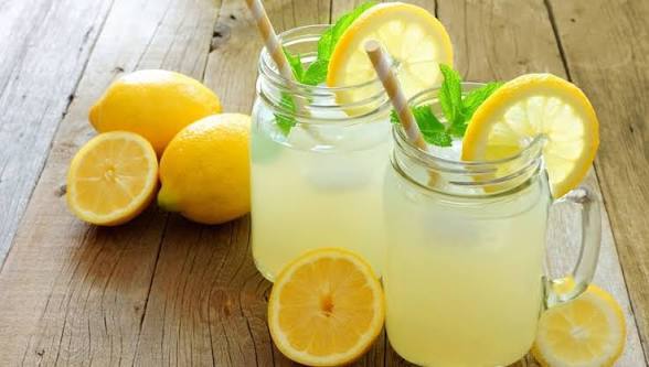 Ev yapımı limonata sever misin evde limonata yapar mısın?